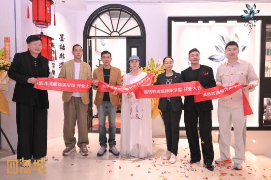 当剪纸遇见骏马，故事才刚刚开始